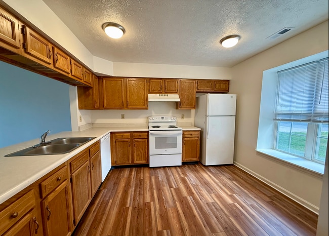 320 Woodberry Dr