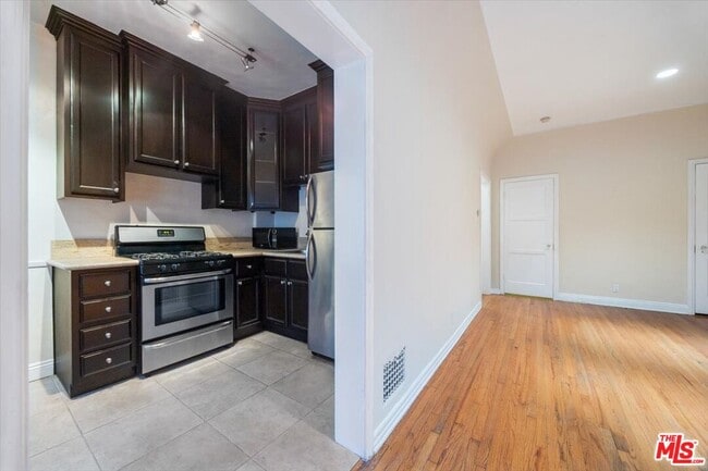 Photo - 6217 Orange St Unidad 9