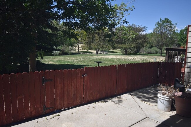Photo - GREAT 3 BEDROOM/2 BATHROOM TOWNHOME WITH NEW PAINT & FLOORING. AVAILABLE 5/23.