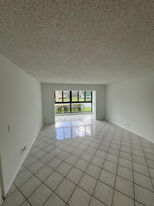 Photo - 603 Sea Pine Way Unit C1