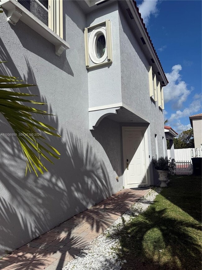 Photo - 3951 NE 13th Dr