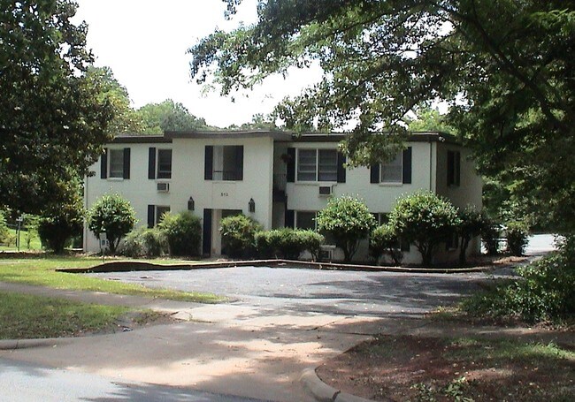 Photo - The Home Collection Boutique Furnished