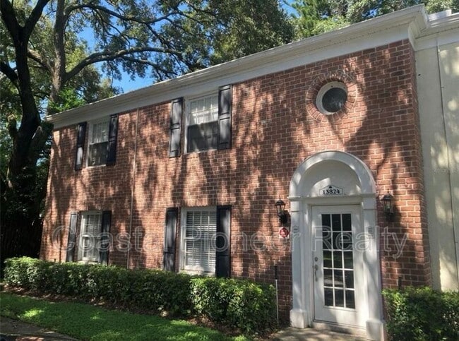 Building Photo - 13824 Orange Sunset Dr Unit 201