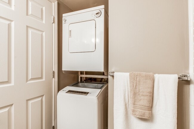 Auburn Ridge Town Homes