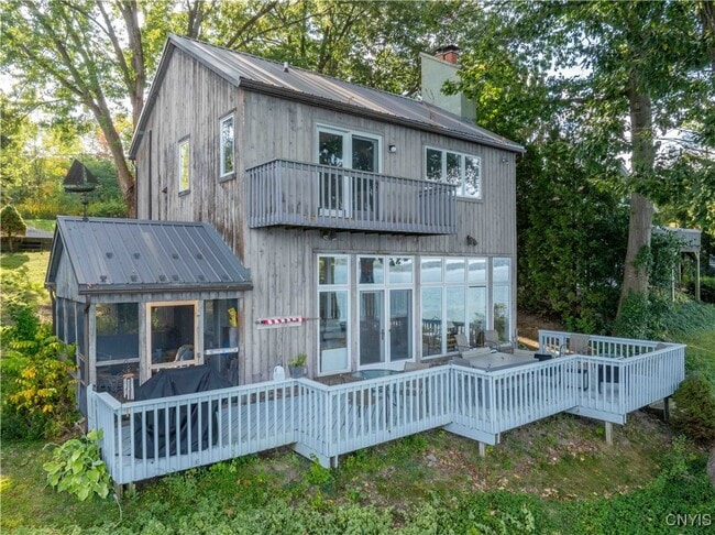 Photo - 1258 Greenfield Ln
