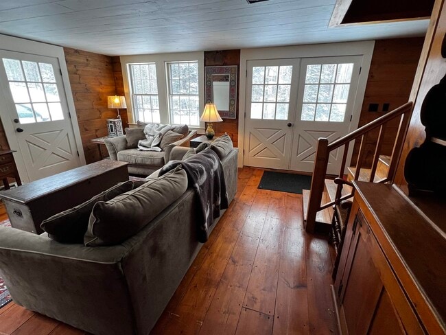 Photo - 35 Butternut Ln