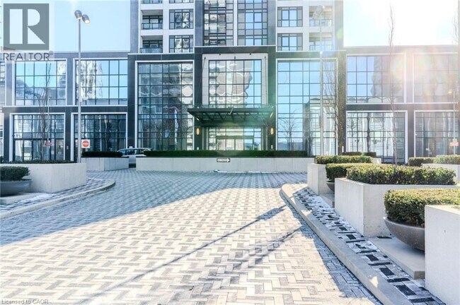 Photo - 7 Mabelle Ave Unit PH07