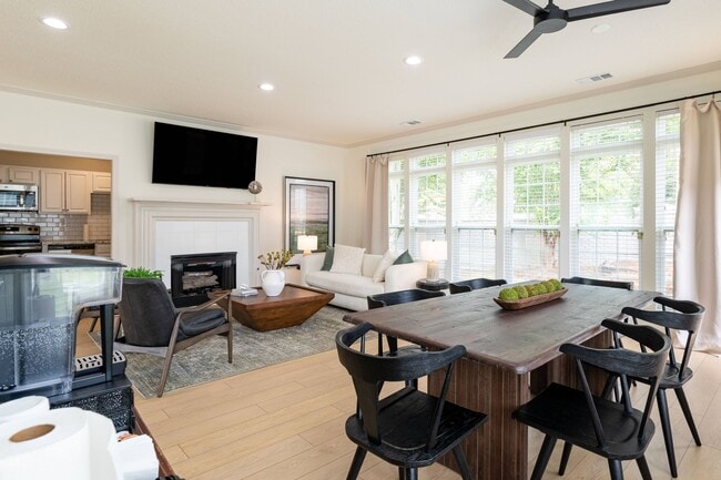 Photo - Water Oak Apartments