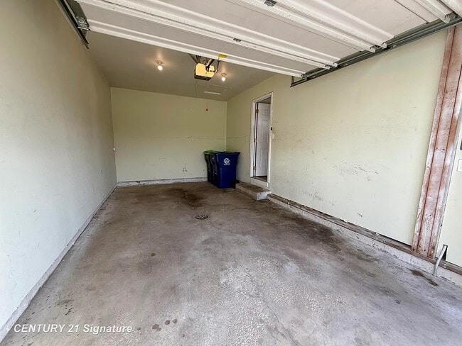 Photo - 6030 Canton Dr