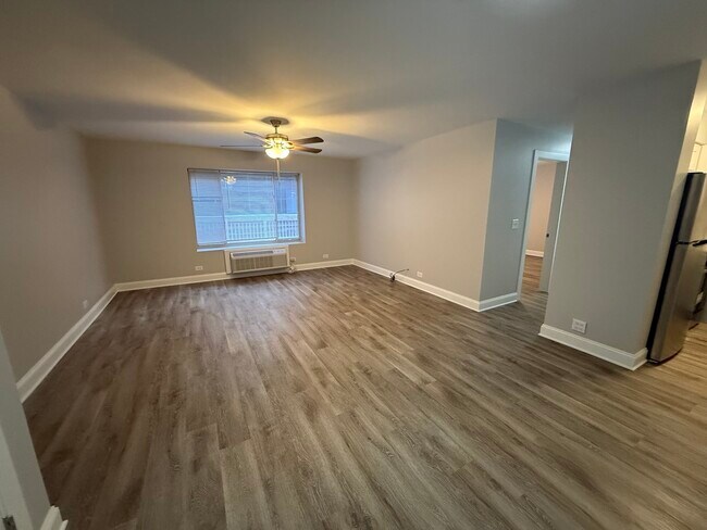 Photo - 744 W Gordon Terrace Unit 206