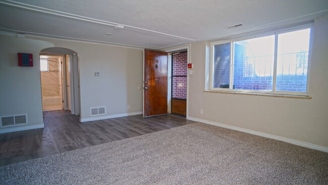 Photo - Dayton Duplex Unit A