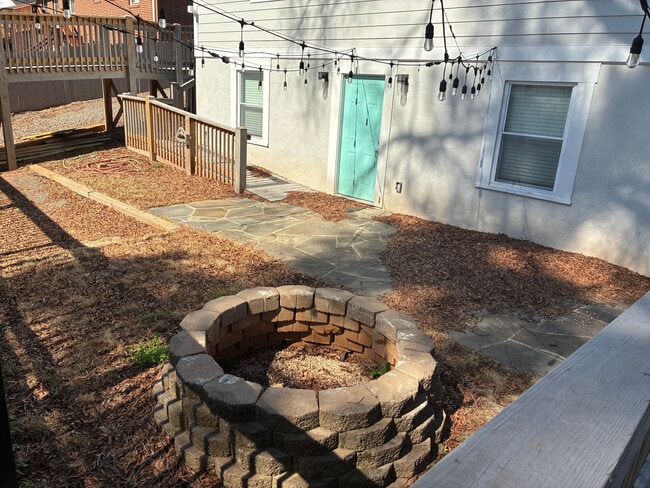 Photo - Room in House on Fiske St