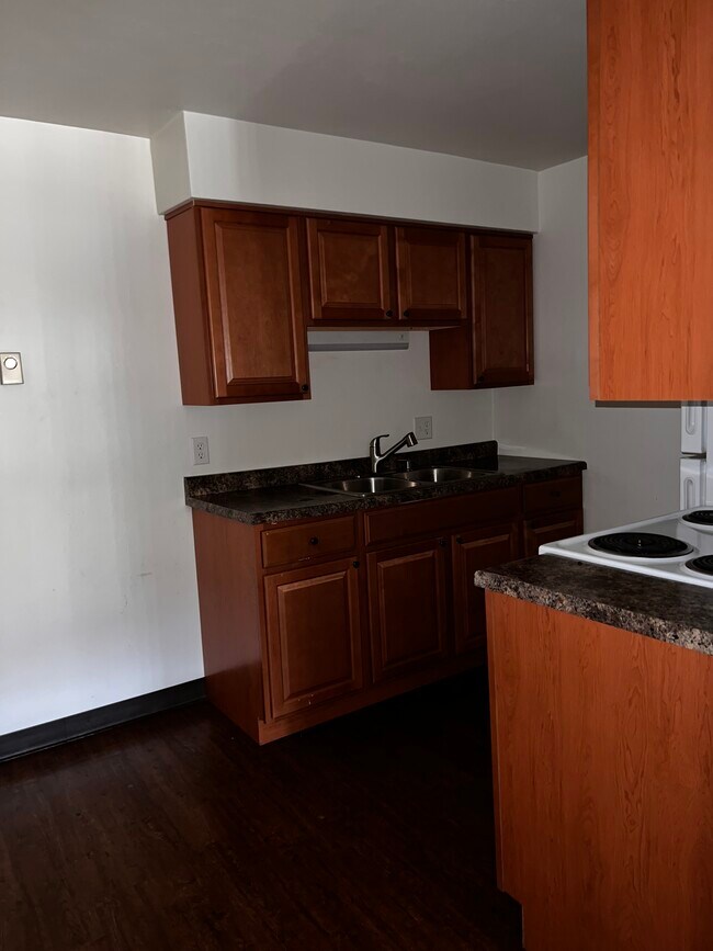 Photo - 20 Forestdale Ave