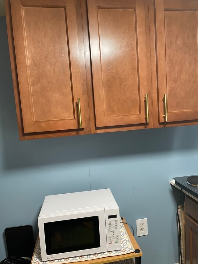 Photo - 1331 Hemlock St NW