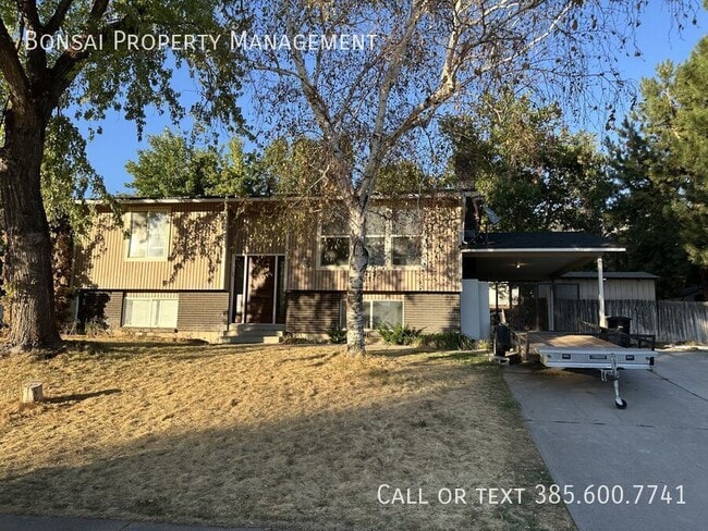 Building Photo - 327 S 1000 E Unit 1
