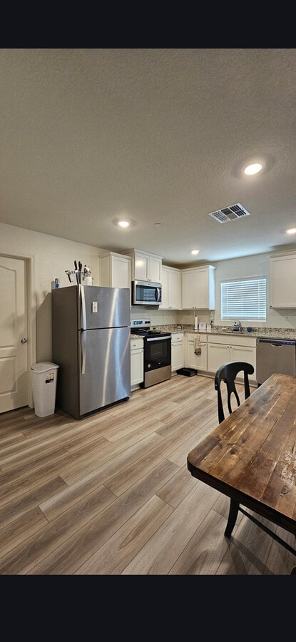 Photo - 2226 Mickelson Dr