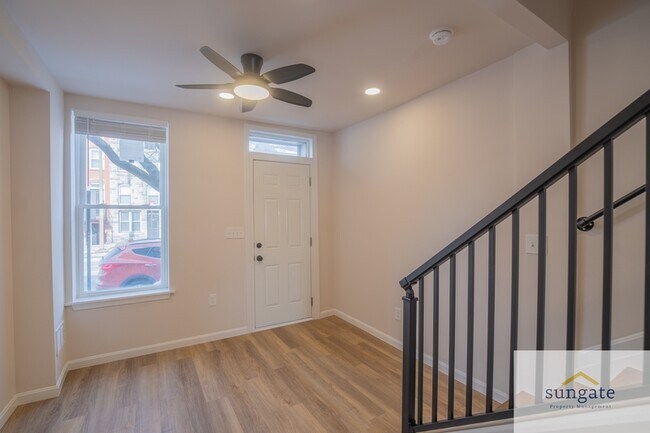 Photo - 1911 Eastern Ave