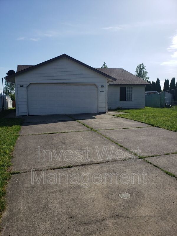 Photo - 6900 NE 157th Ave House