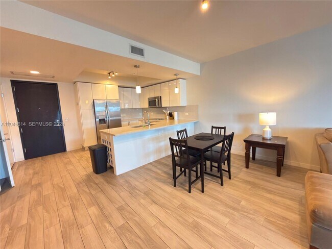 Photo - 999 SW 1st Ave Unit 2613