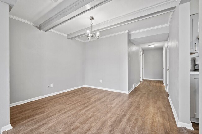 Photo - 4608 Coleridge St Unit 2