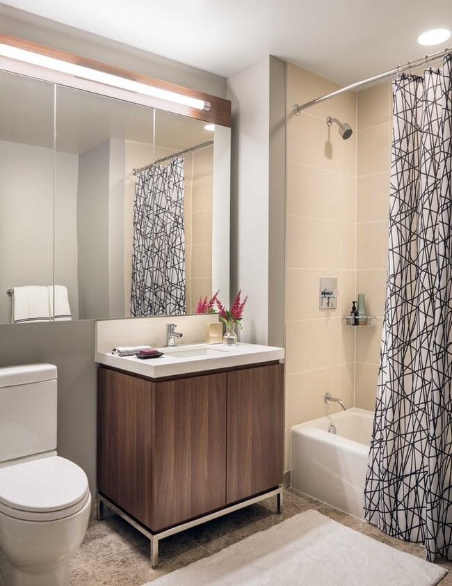 Photo - 77 W Wacker Dr Unit 2110