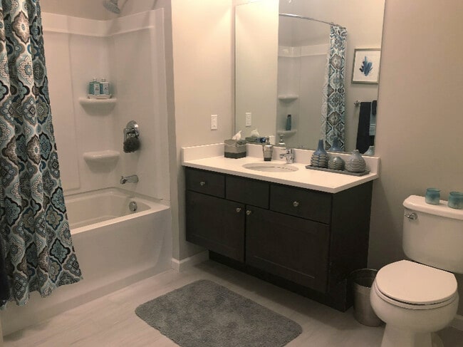 Emporium Plaza Apartments