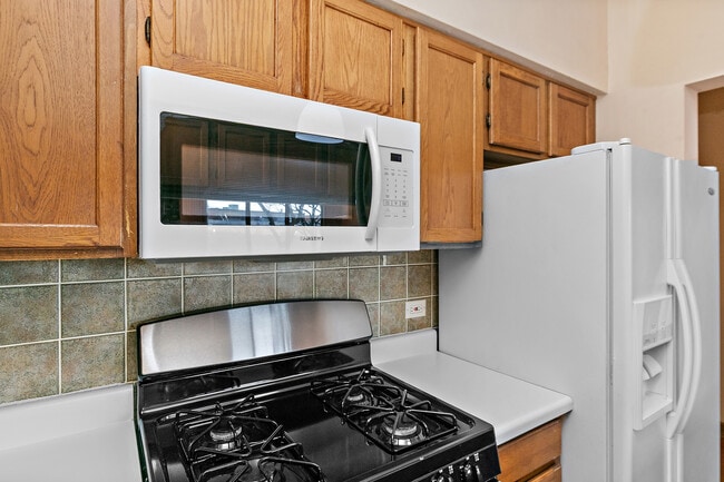 Photo - 1273 Cranbrook Dr