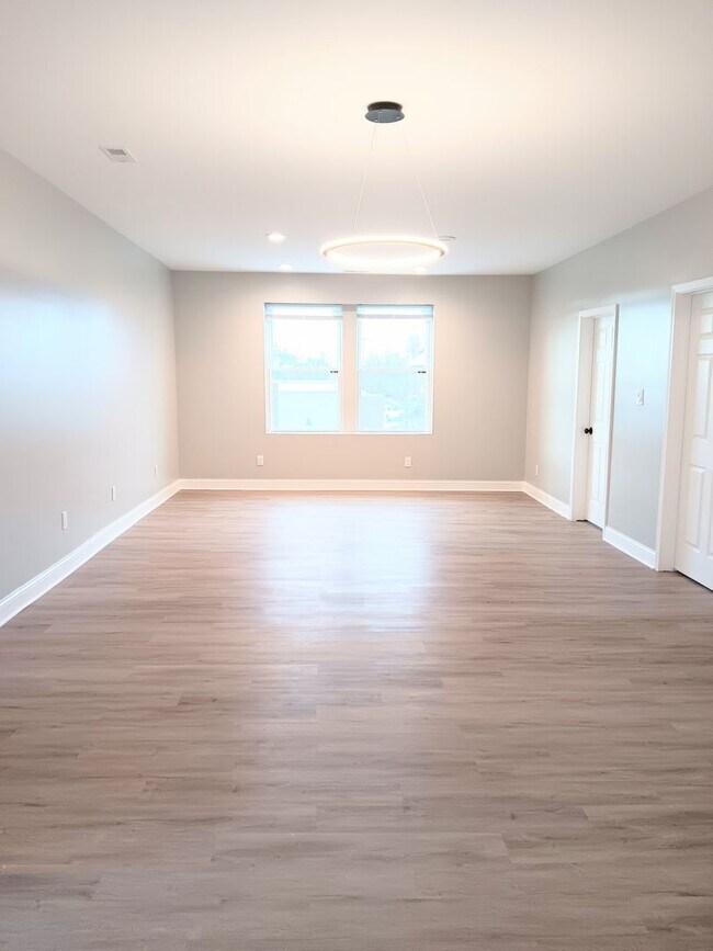 Photo - 3721 Main St Unidad 2 Front