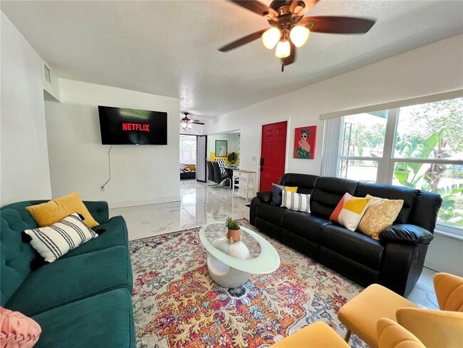 Photo - 2173 Riviera Dr