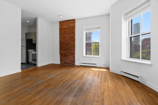Photo - 150 Chandler St Unit 6