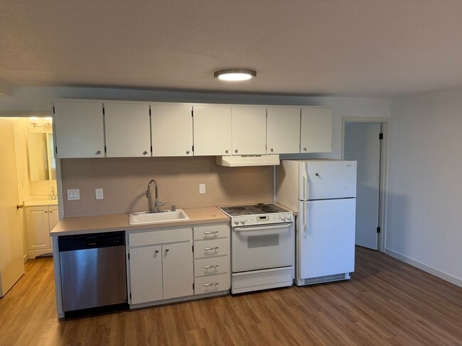 Photo - 3457 23rd Ave W Unidad 3457A