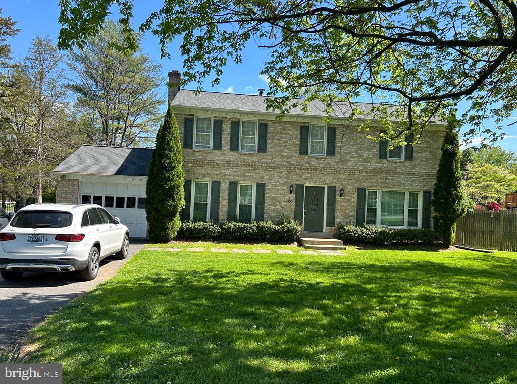 Photo - 10323 Snowpine Way House