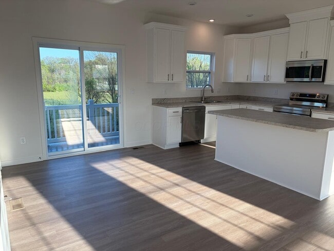 Photo - 158 Dusky Willow Dr