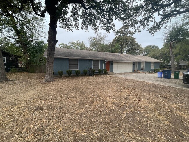 Photo - 1201 Norwood Rd Unidad B