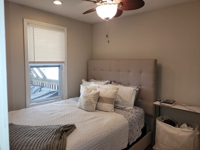 Photo - 56 Telegraph St Unit 1