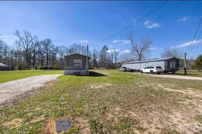 Building Photo - 52603 Schiro Rd Rental