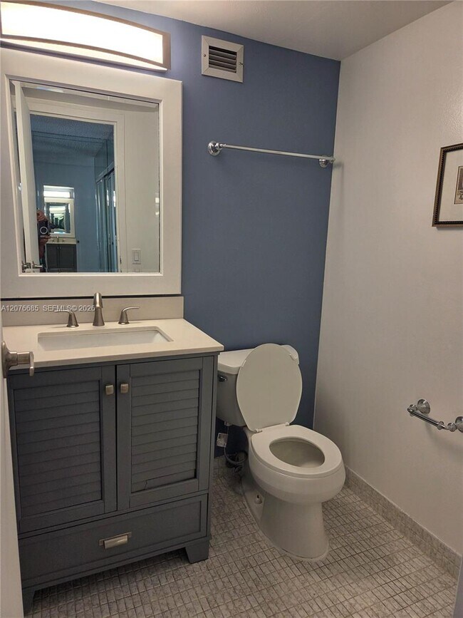 Photo - 501 Three Islands Boulevard Unit 209