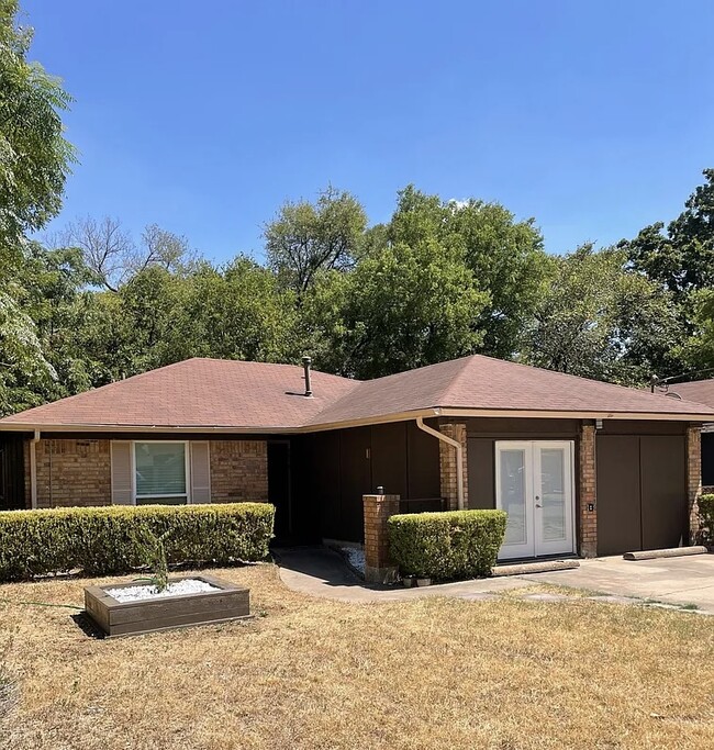Building Photo - 1107 Thurgood Cir Rental