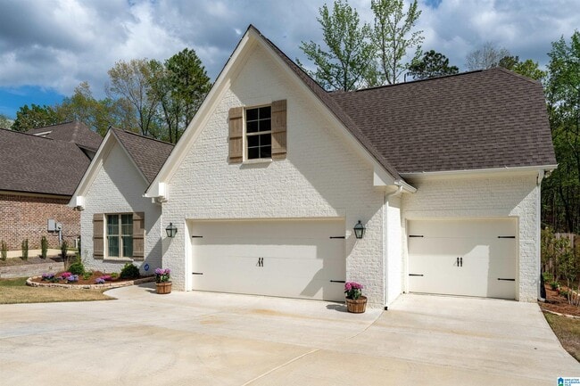 Photo - 330330 Kinross Circle