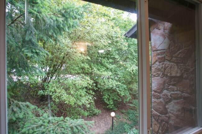 Photo - 3914 SW Multnomah Blvd Unit 3914