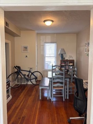 Photo - 2551 Grove St