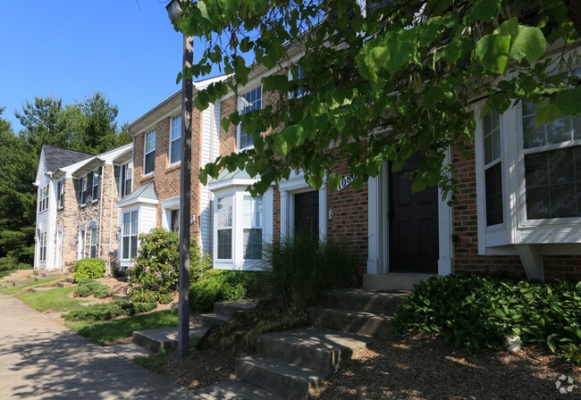 Orchard Glen Apartments