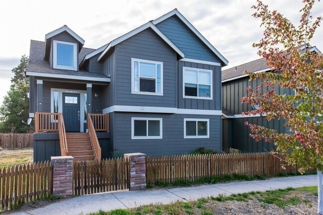 Hard to find 4 Bed, 3 Full Bath Home - Hard to find 4 Bed, 3 Full Bath Home