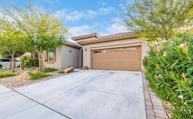 Photo - Gorgeous single level 4-bedroom, 3-bathroo...