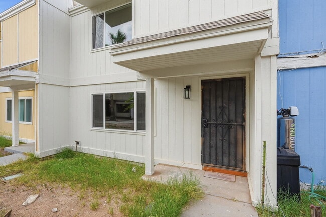 5846 S Del Moral Blvd Unit 5846 S Del Moral Blvd