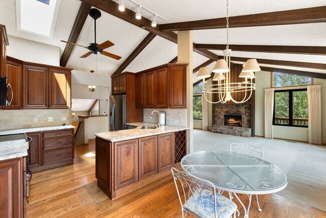 Photo - 106 Bevers Pl