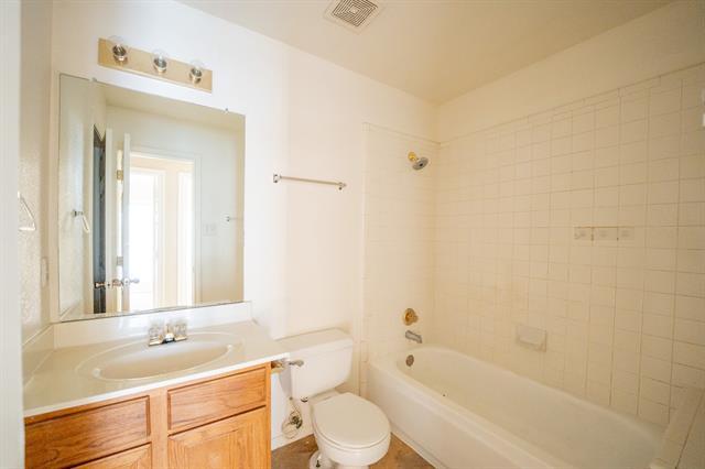 Photo - 515 Starling Dr