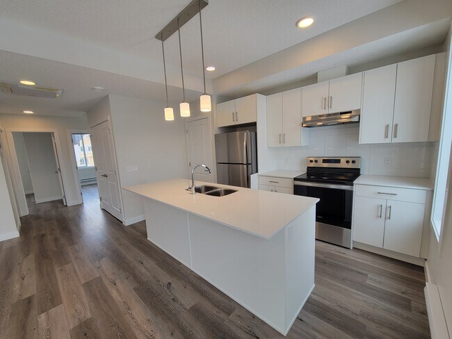Photo - 2796-2796 Maple Way NW Unit 77 / APS
