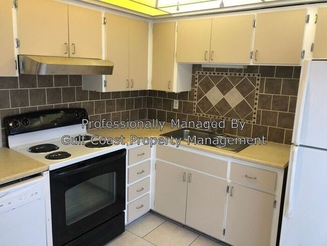 Photo - 1817 Marbeth St
