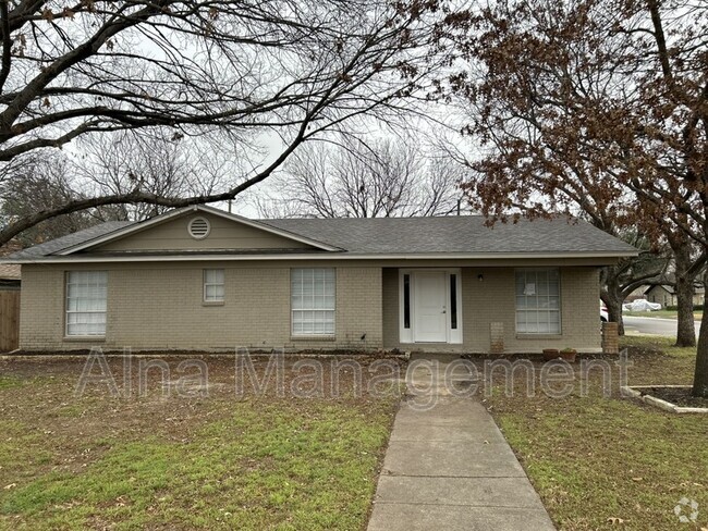 Building Photo - 1200 Mesquite Trail Rental